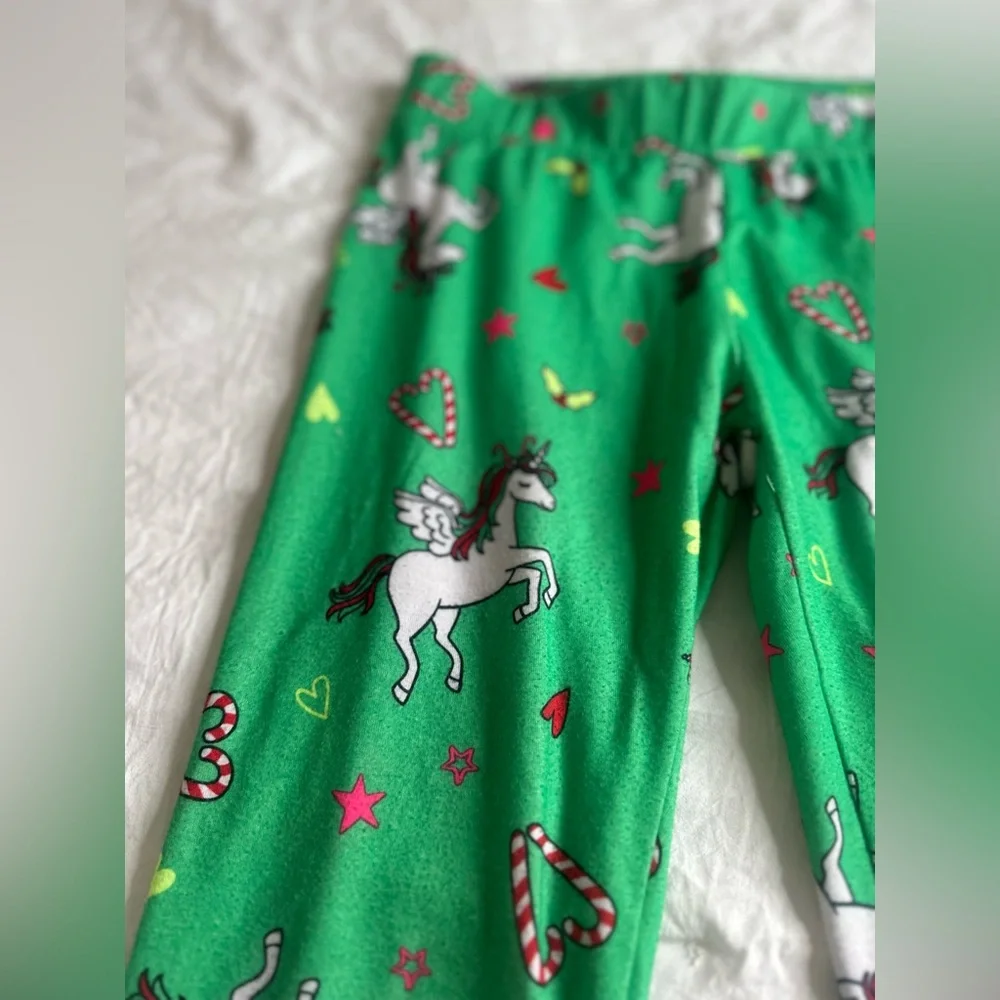 Unicorn candy cane Christmas leggings size 8